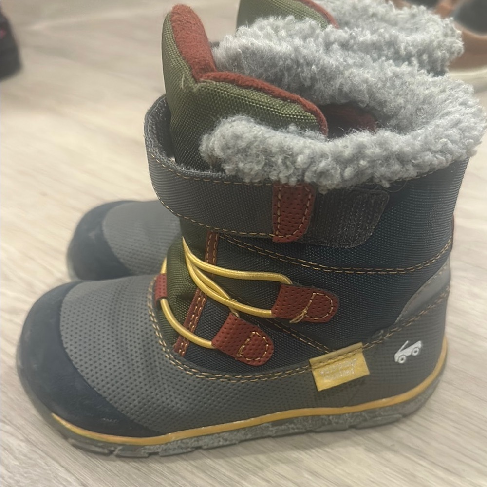 See Kai Run Gray and Blue Baby Walker Shoes with Velcro Straps